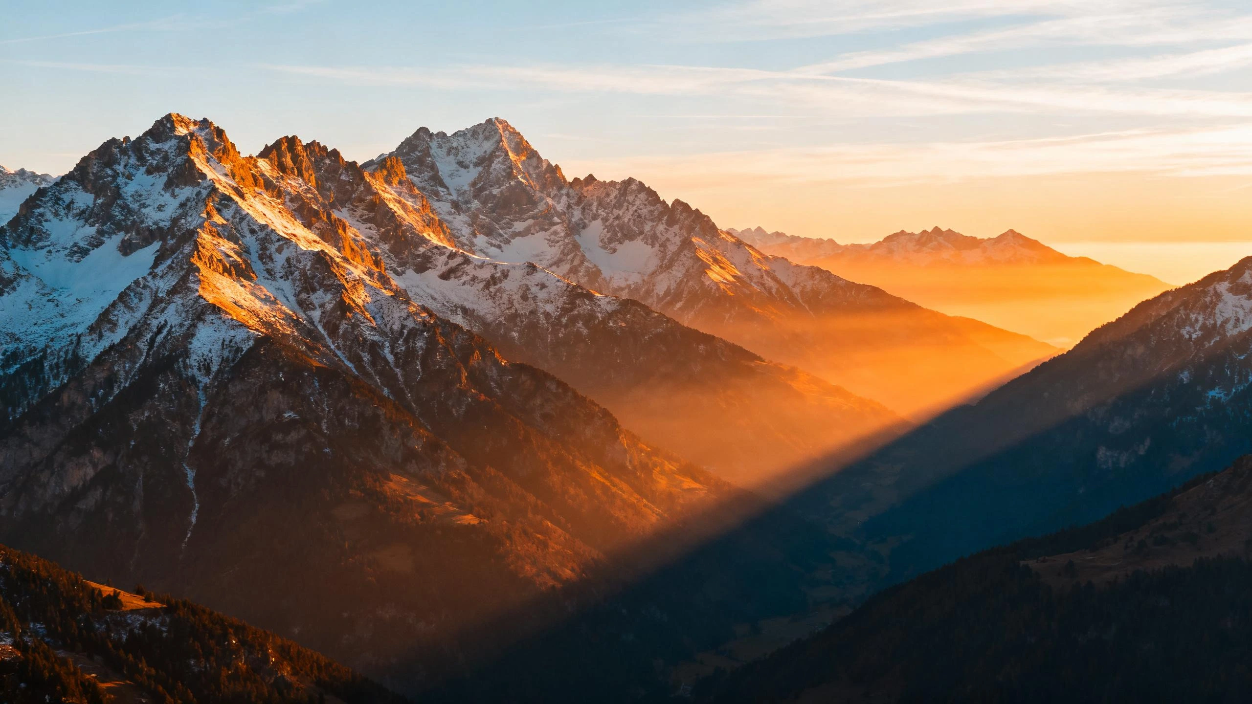 Goldene Stunde Landschaft - AI generated landschaft by Seedream 5.0